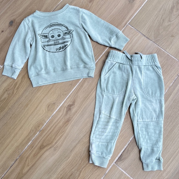 Star Wars Other - Star Wars Toddler Size 2T Yoda Matching Sweatshirt Sweatpants Unisex Green